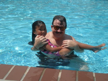 Kasen and Daddy in the pool